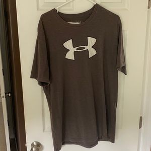 Under Armour Gray Men’s XL T-shirt